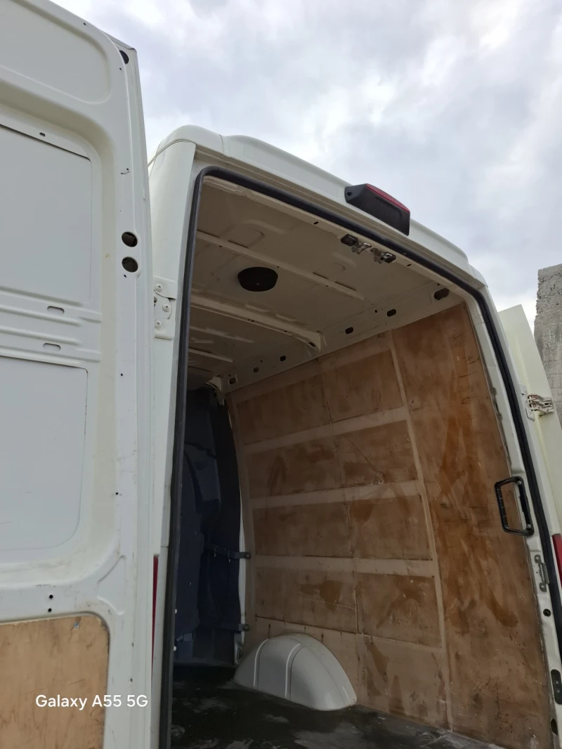 Iveco Daily, снимка 5 - Бусове и автобуси - 48984209