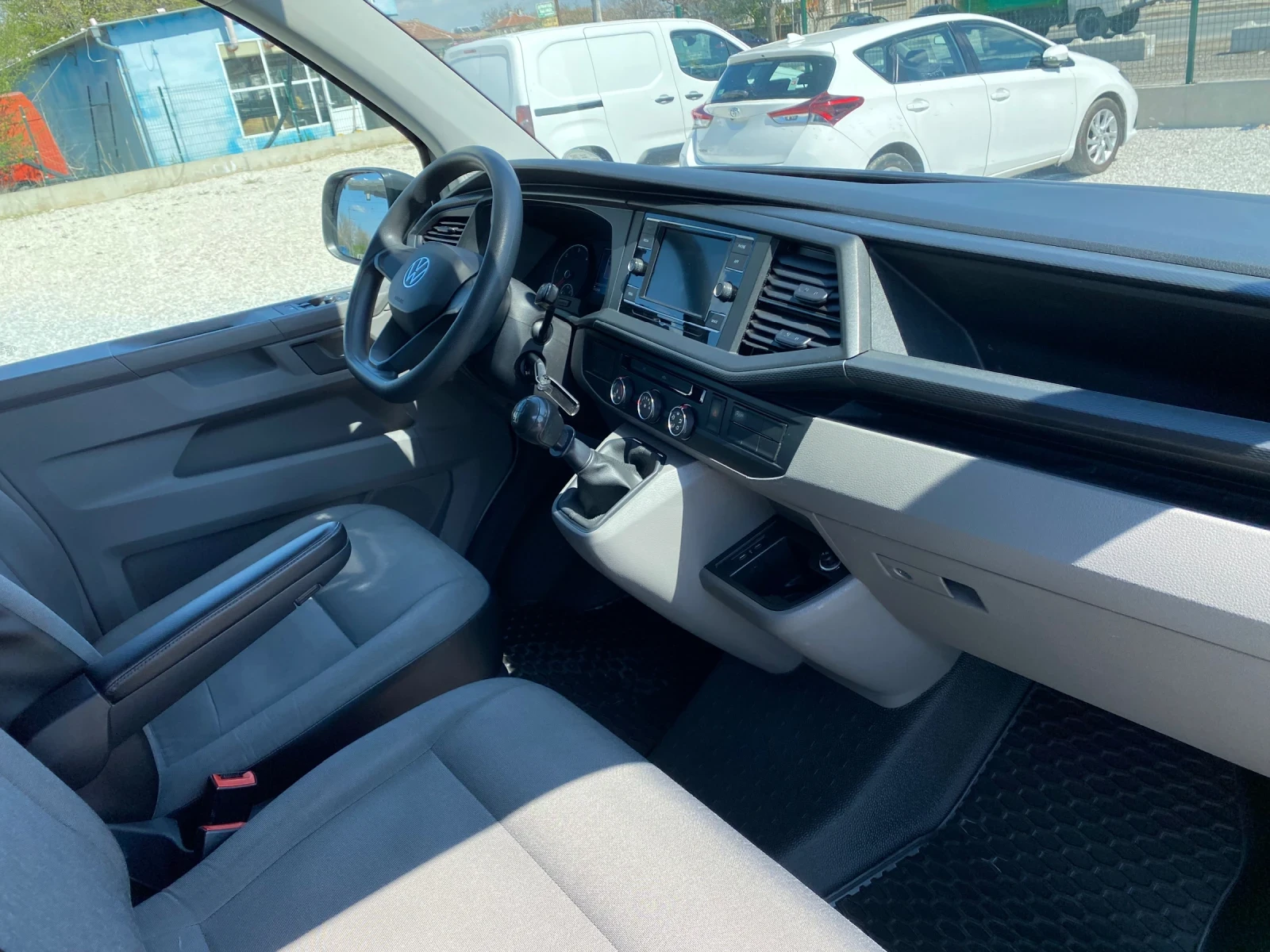 VW Transporter 2, 0TDI 6ск. NAVI CAMERA - изображение 6