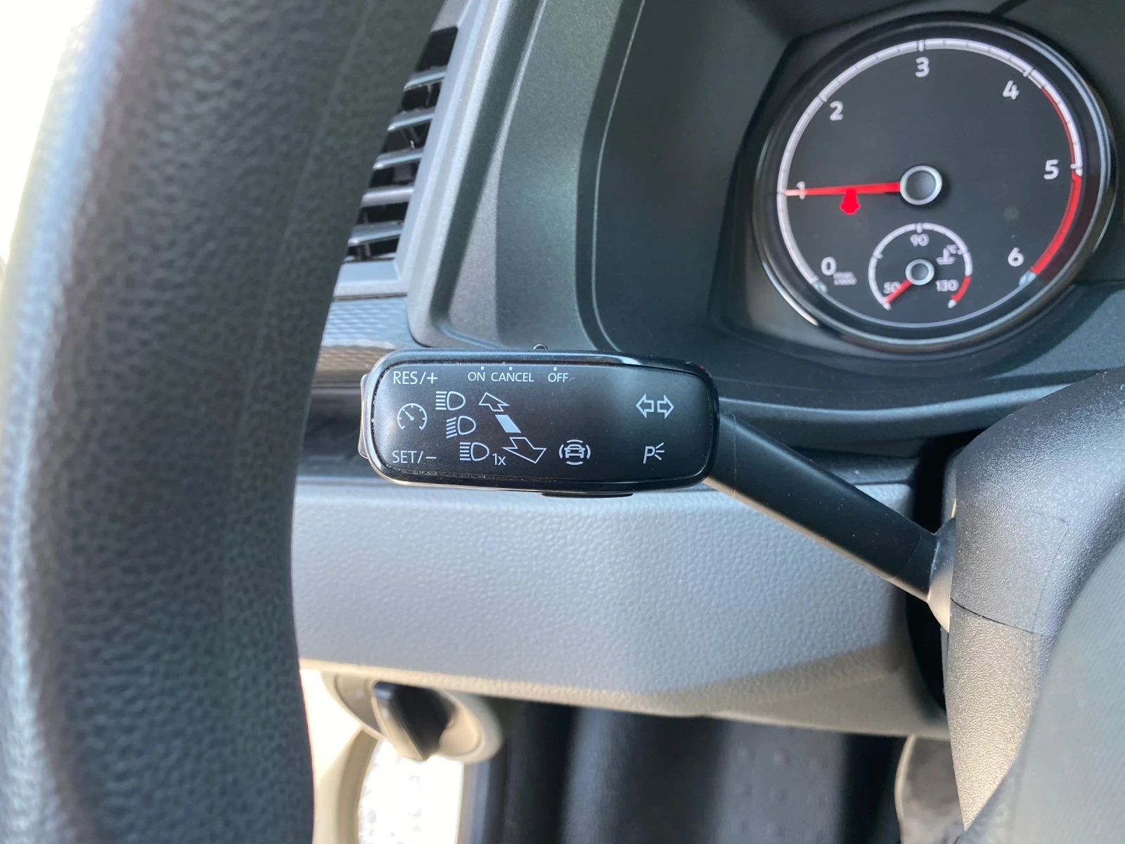 VW Transporter 2, 0TDI 6ск. NAVI CAMERA - изображение 10