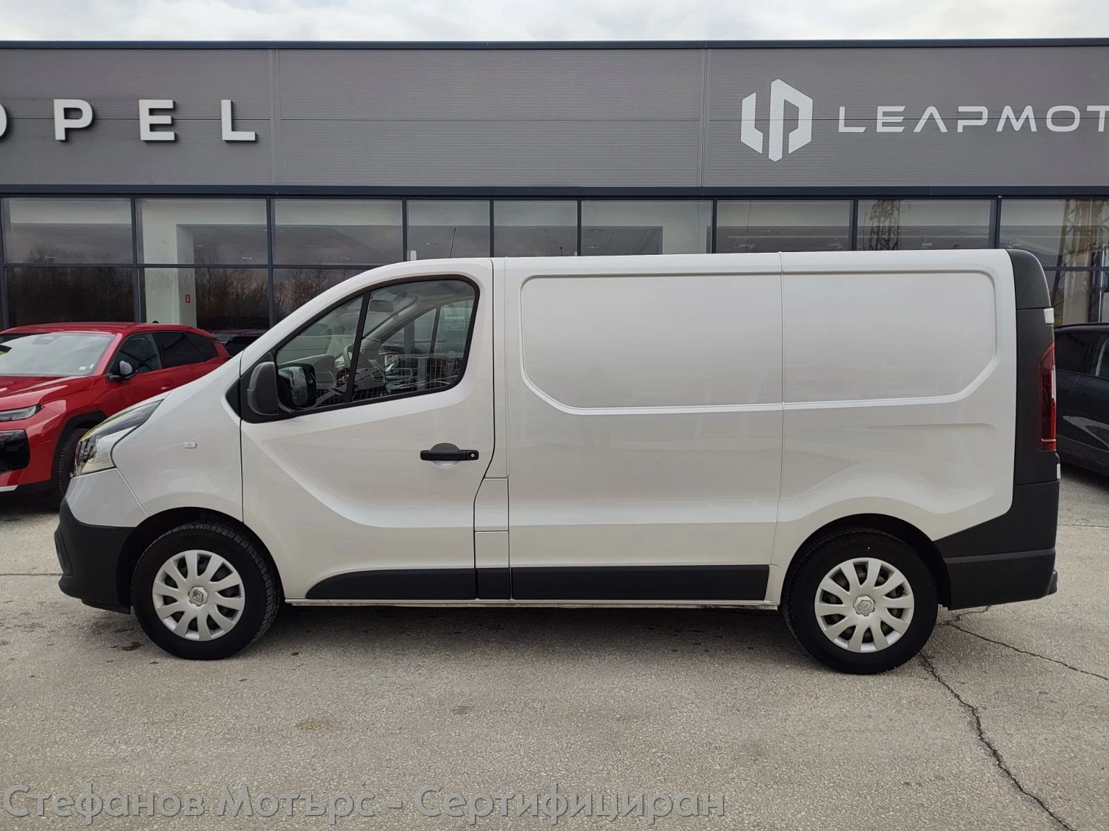 Renault Trafic L1H1 Energy 2.0 dCi (120hp) MT6, снимка 4 - Бусове и автобуси - 54136388