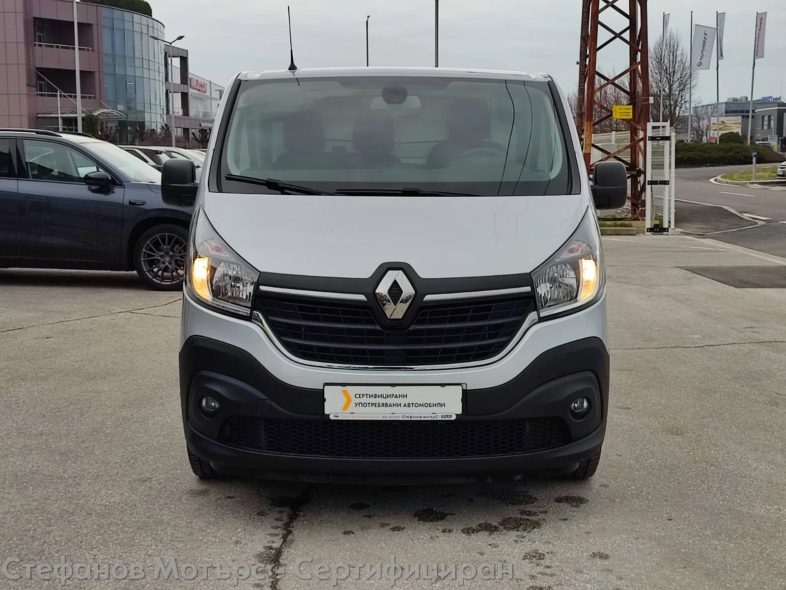 Renault Trafic L1H1 Energy 2.0 dCi (120hp) MT6, снимка 2 - Бусове и автобуси - 54136388