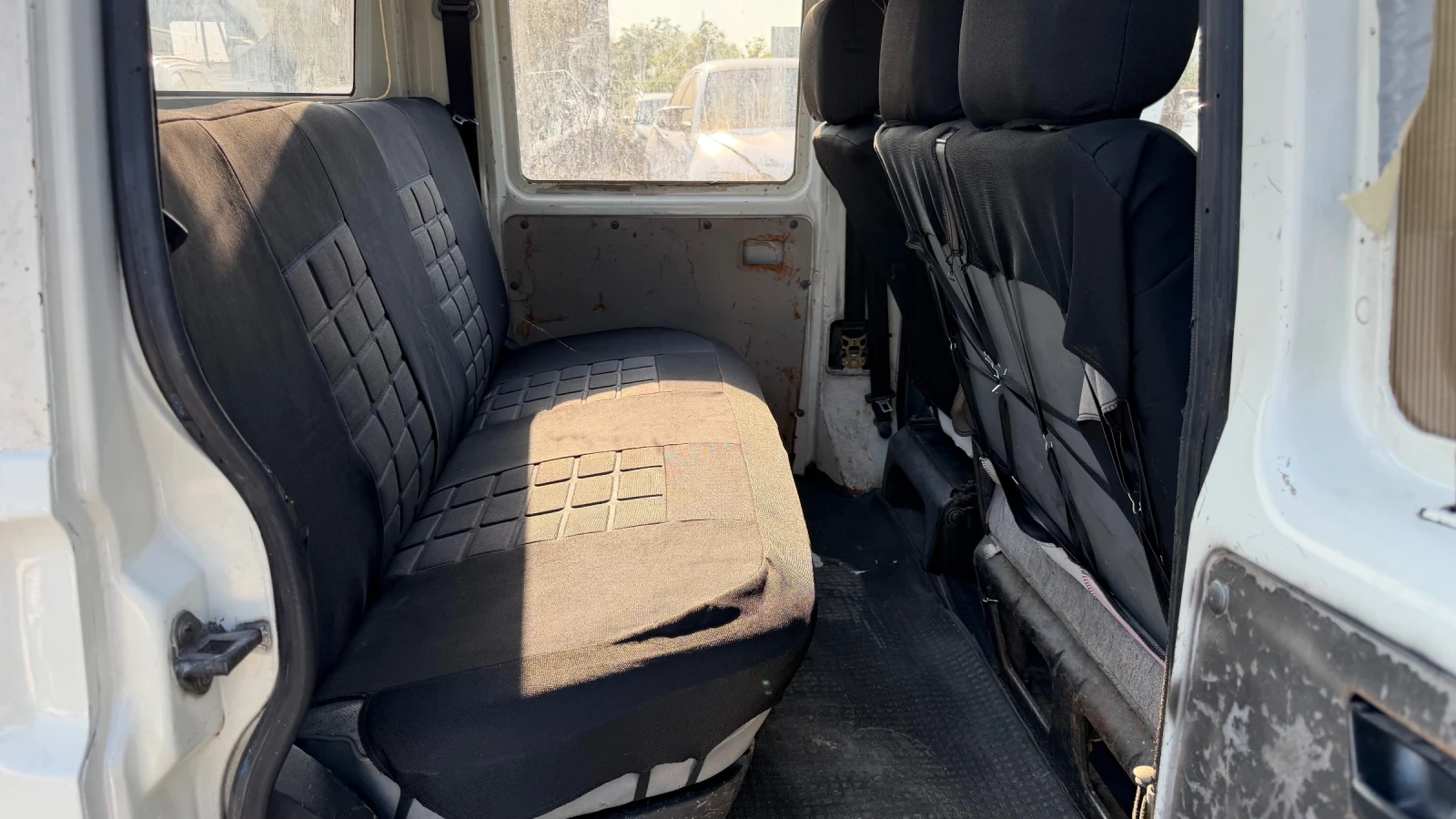 VW T4 2.0i, снимка 9 - Бусове и автобуси - 55612128