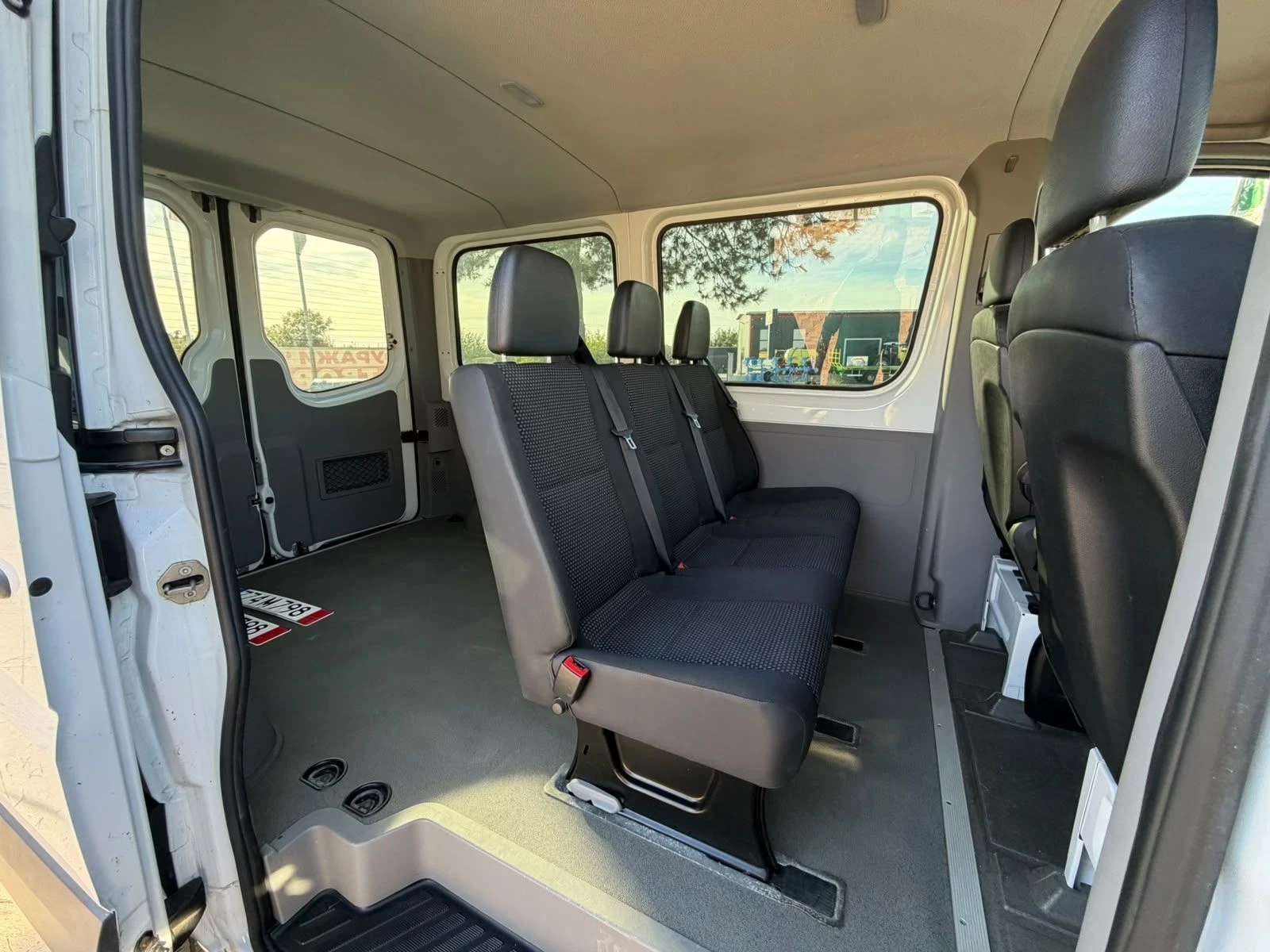 Mercedes-Benz Sprinter 318, снимка 15 - Бусове и автобуси - 56582520