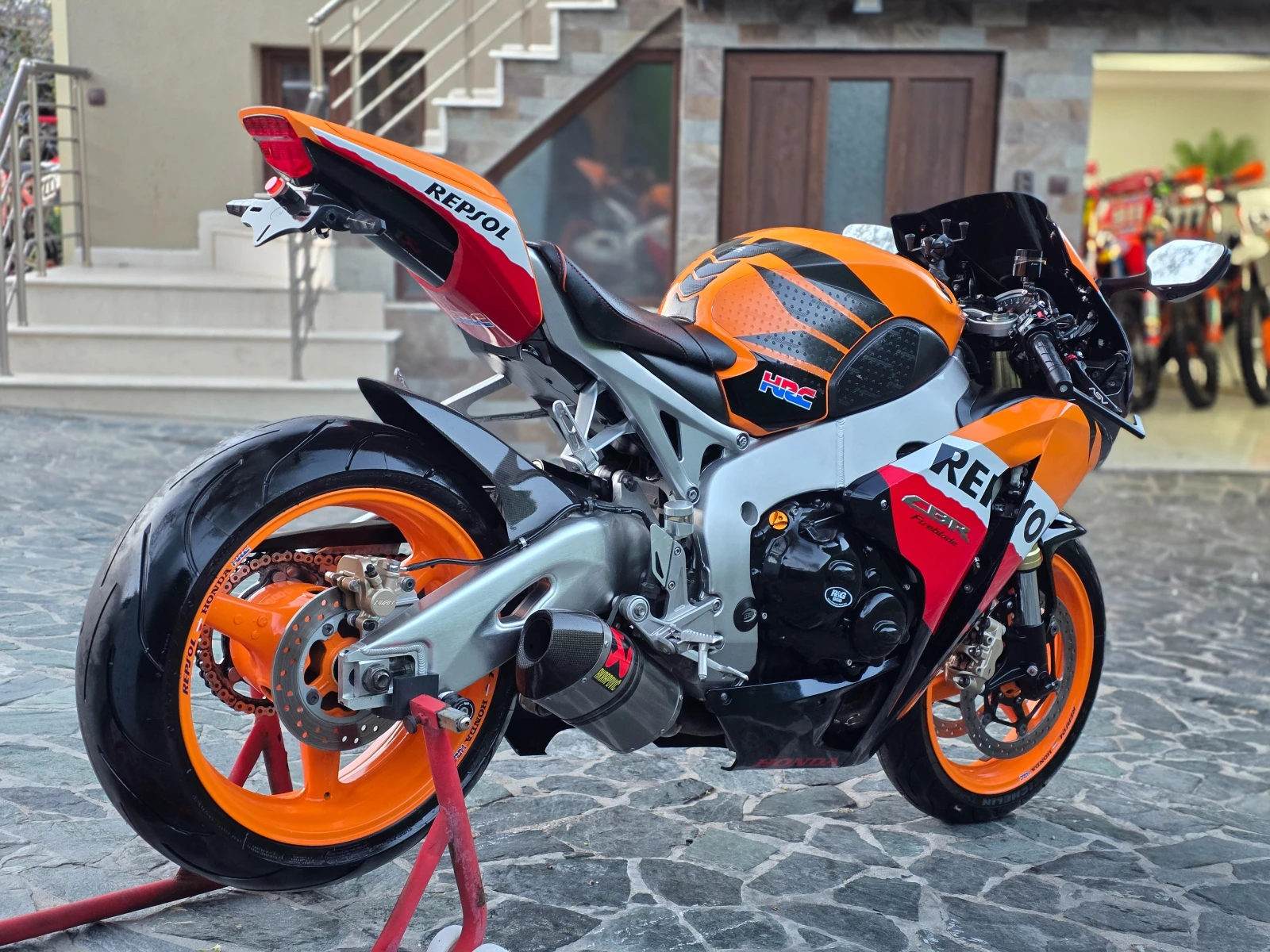 Honda Cbr 1000💥ЛИЗИНГ💥REPSOL, снимка 5 - Мотоциклети и мототехника - 54151804