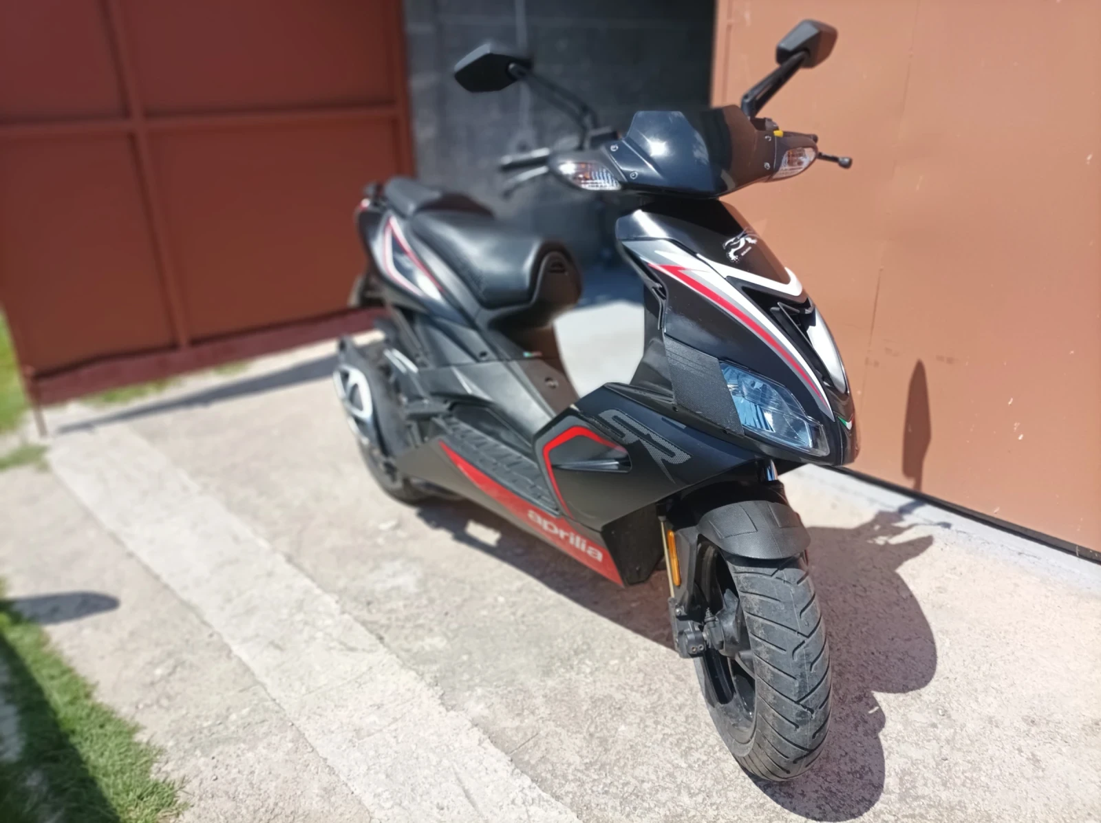 Aprilia Sr SR 50 R нов внос , снимка 4 - Мотоциклети и мототехника - 54496617