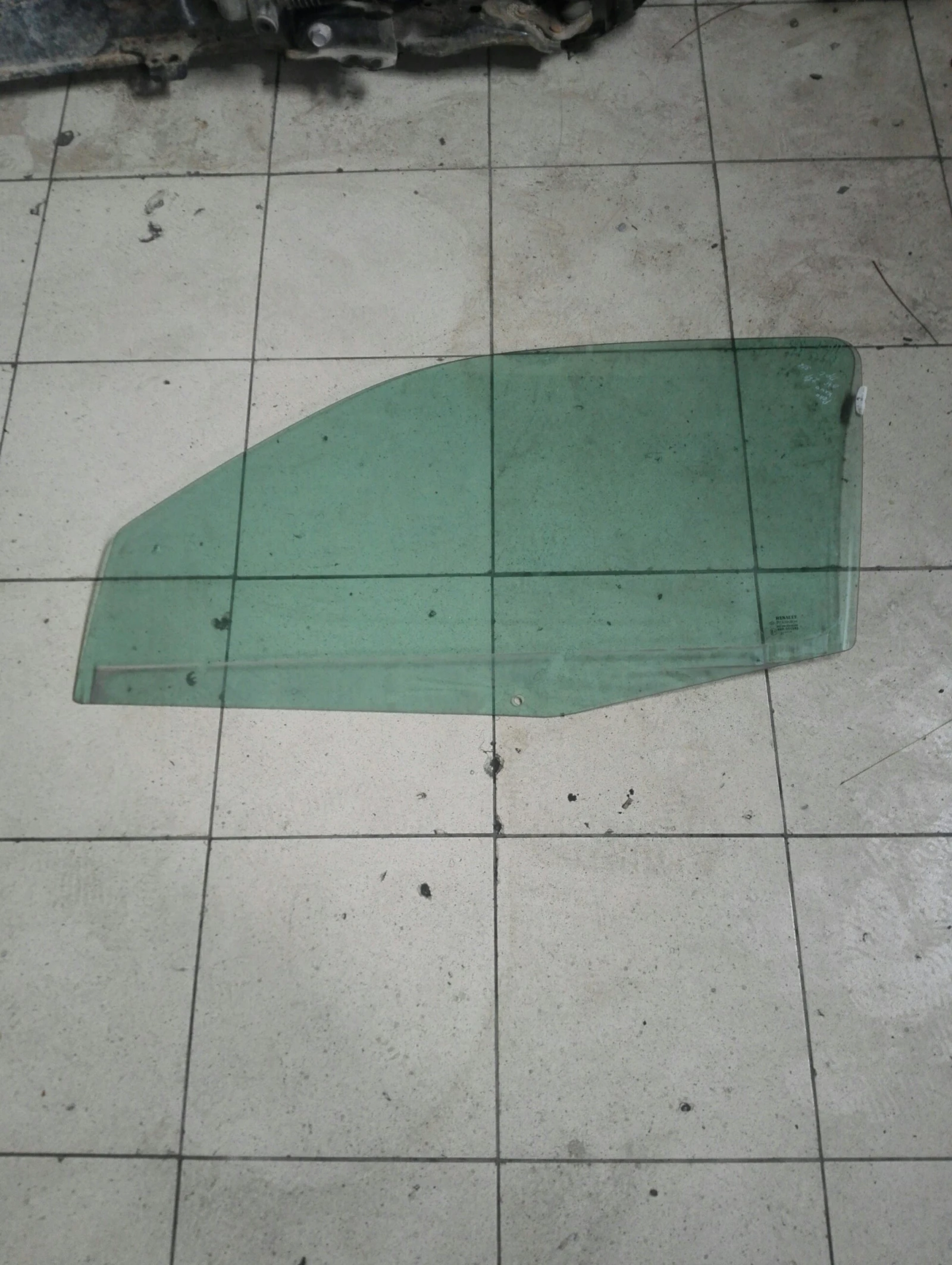      2. 04. | Mobile.bg   1