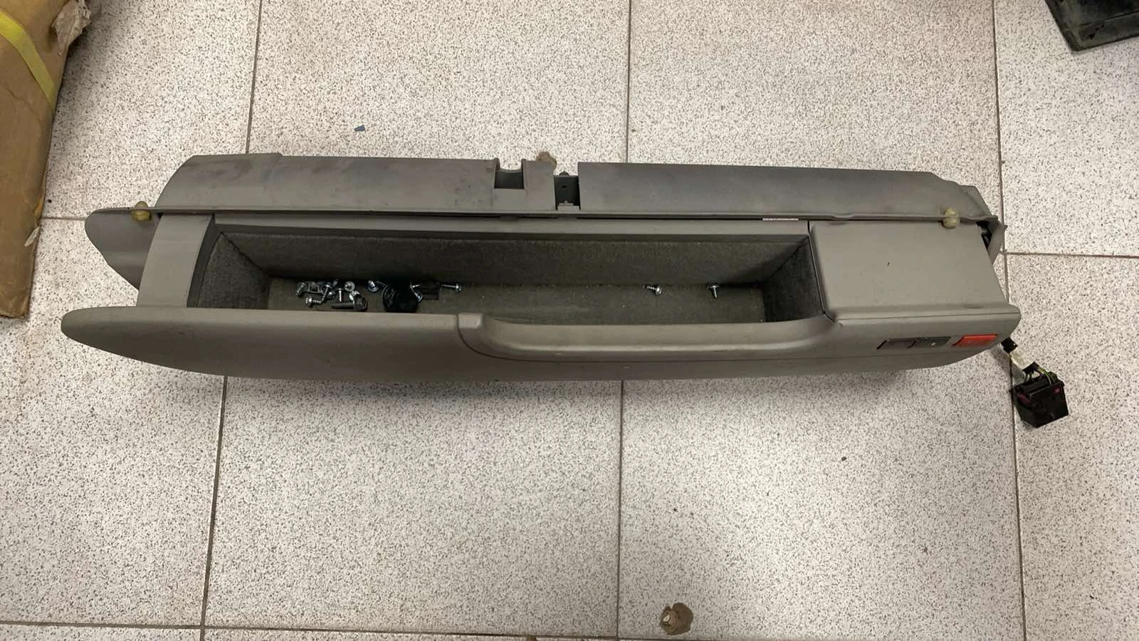    Audi A8 2004- LH 4E1868977AA / 4E2868977AA | Mobile.bg   2