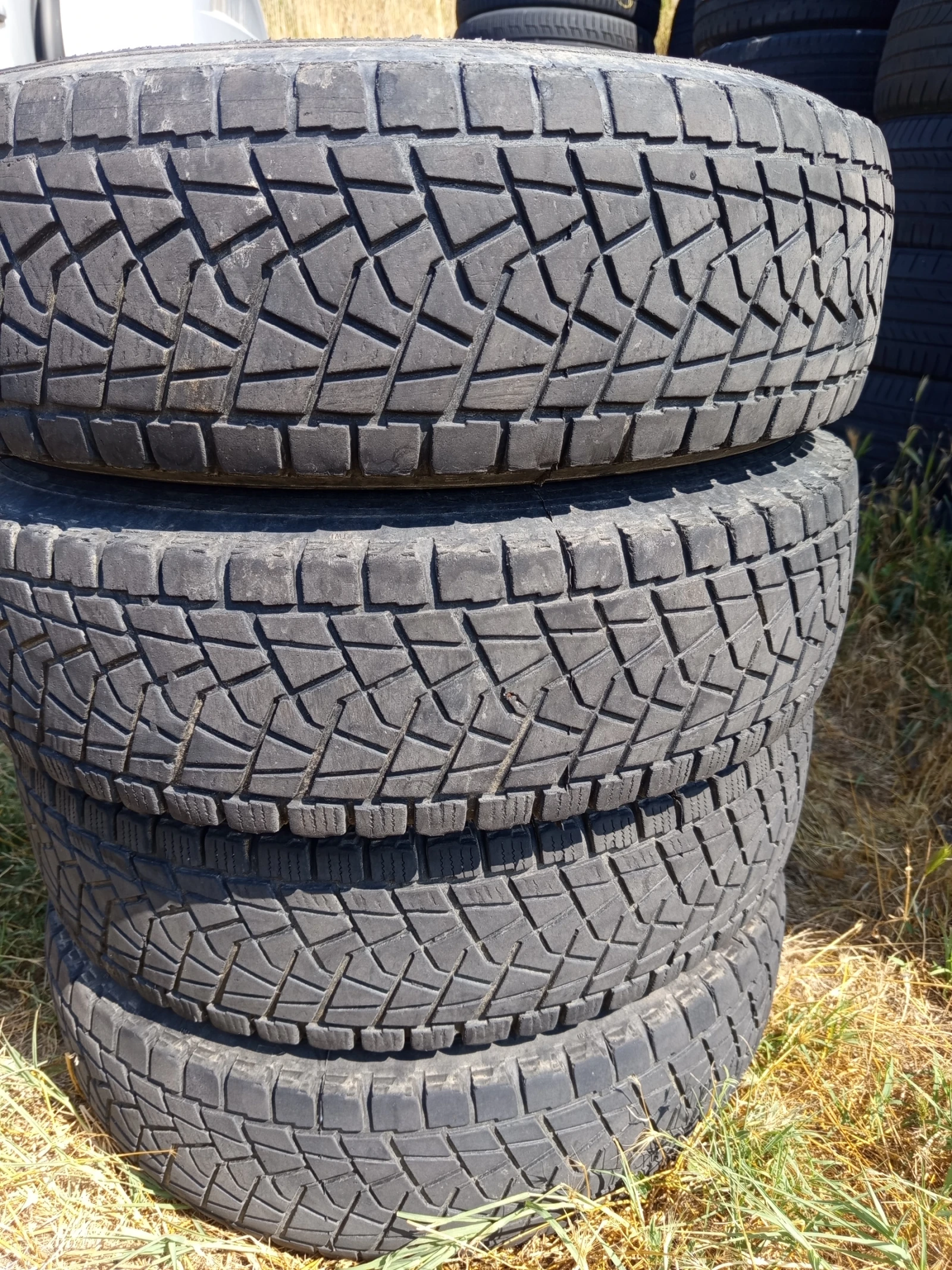 Гуми Всесезонни 195/80R15