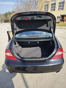 Mercedes-Benz CLS 320 C219, снимка 11
