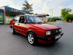 Обява за продажба на VW Jetta 1, 6 газ бензин 75к.с ~1 999 лв. - изображение 1