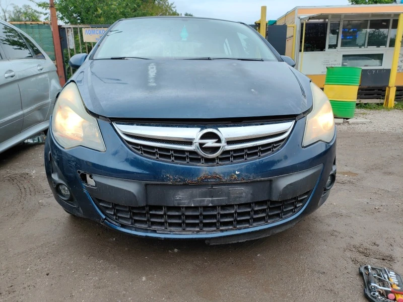 Opel Corsa 1.2i, снимка 3 - Автомобили и джипове - 45764139