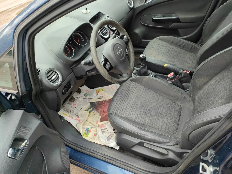 Opel Corsa 1.2i, снимка 7 - Автомобили и джипове - 45764139