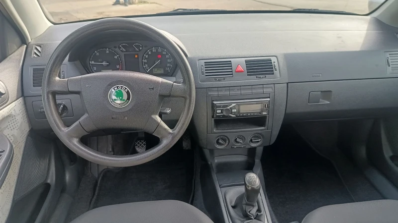 Skoda Fabia 1.9 TDI 101k.s , снимка 14 - Автомобили и джипове - 47569667