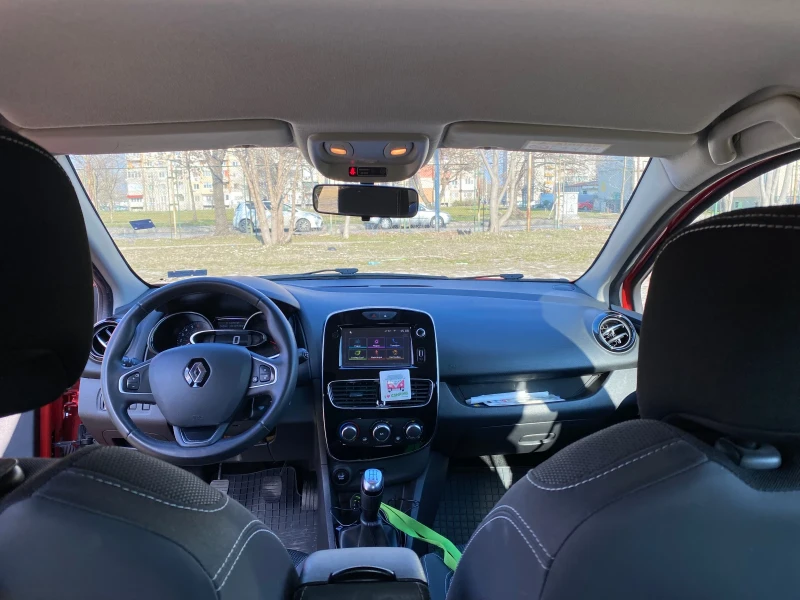 Renault Clio, снимка 7 - Автомобили и джипове - 49227454