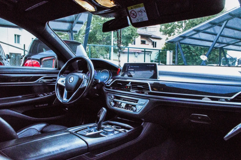 BMW 730 Long/M-Packet/Distronic/Alpina/Xdrive, снимка 13 - Автомобили и джипове - 51327666
