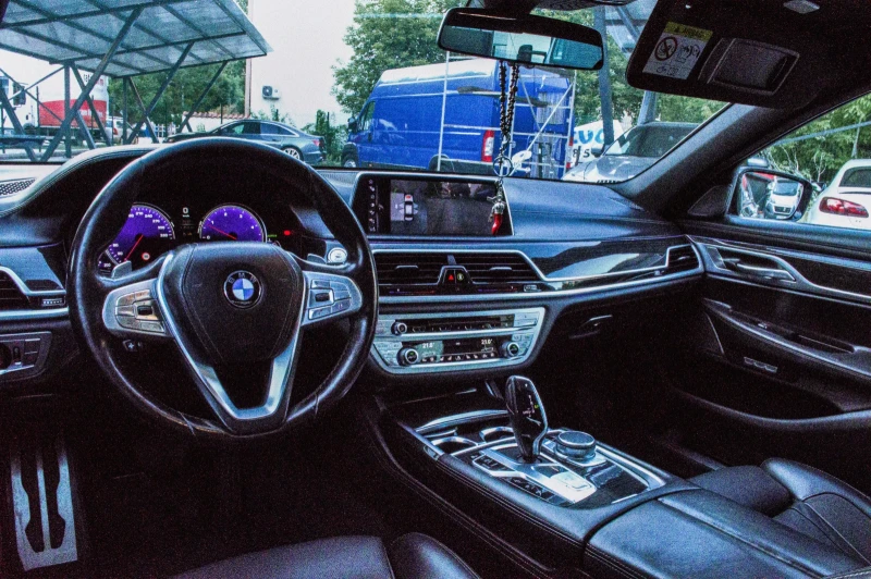 BMW 730 Long/M-Packet/Distronic/Alpina/Xdrive, снимка 7 - Автомобили и джипове - 51327666