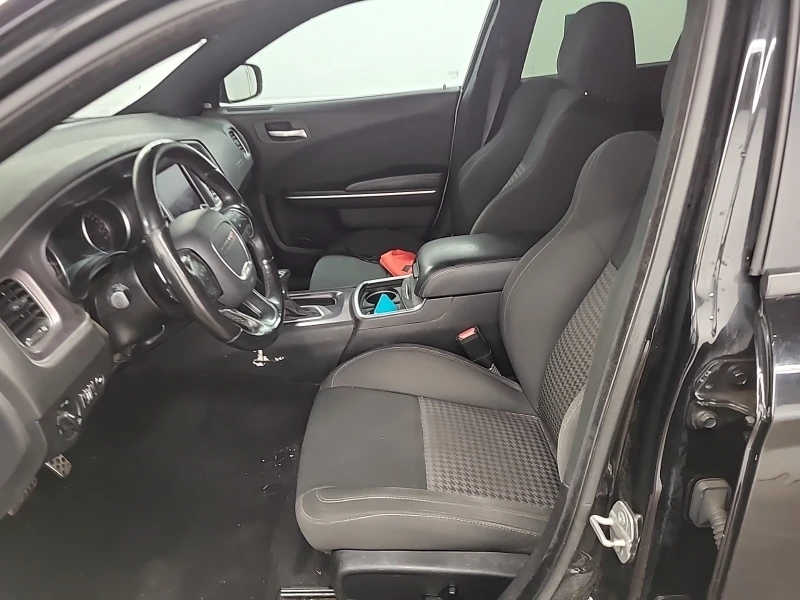 Dodge Charger RT * * CARFAX * * АВТО КРЕДИТ * * , снимка 6 - Автомобили и джипове - 52645444