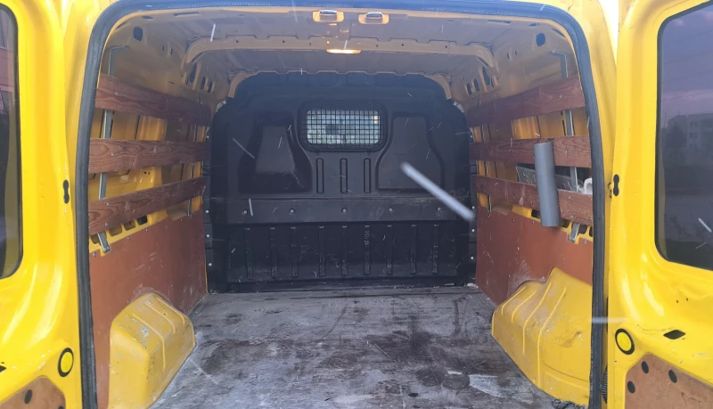 Ford Connect, снимка 15 - Автомобили и джипове - 53426035