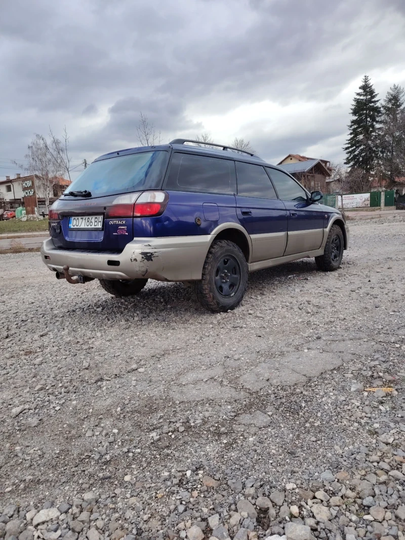 Subaru Outback 2.5 АГУ, снимка 7 - Автомобили и джипове - 53007201