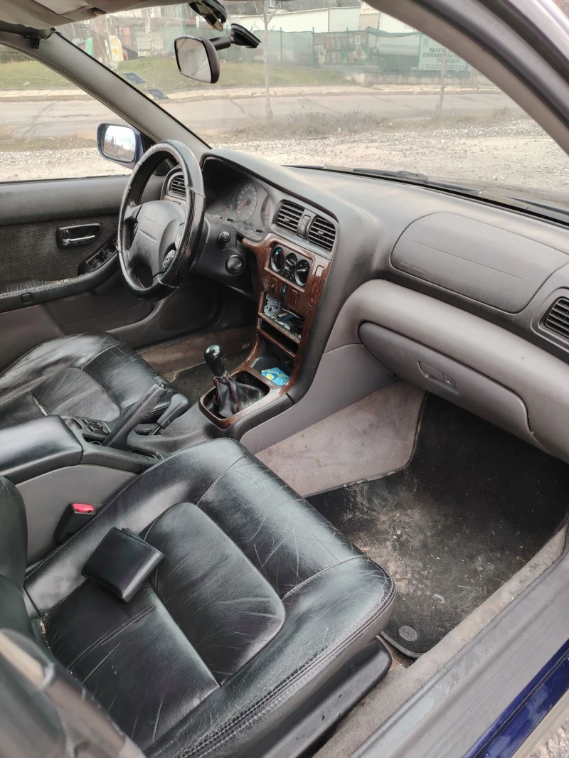 Subaru Outback 2.5 АГУ, снимка 9 - Автомобили и джипове - 53007201
