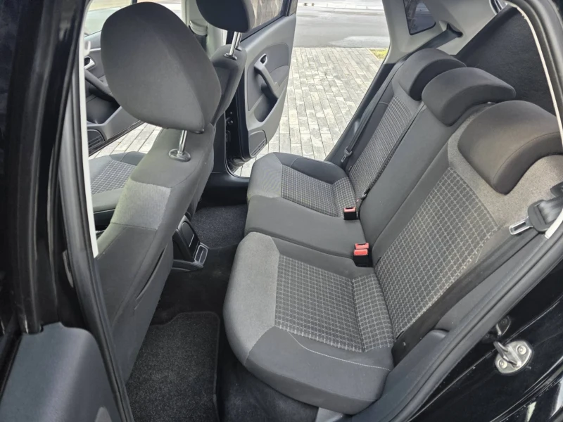 VW Polo, снимка 11 - Автомобили и джипове - 53117443