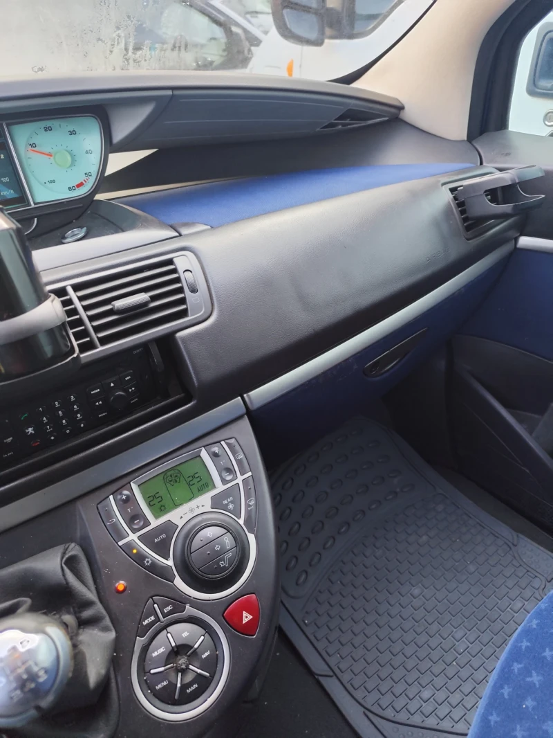 Peugeot 807, снимка 17 - Автомобили и джипове - 53157109