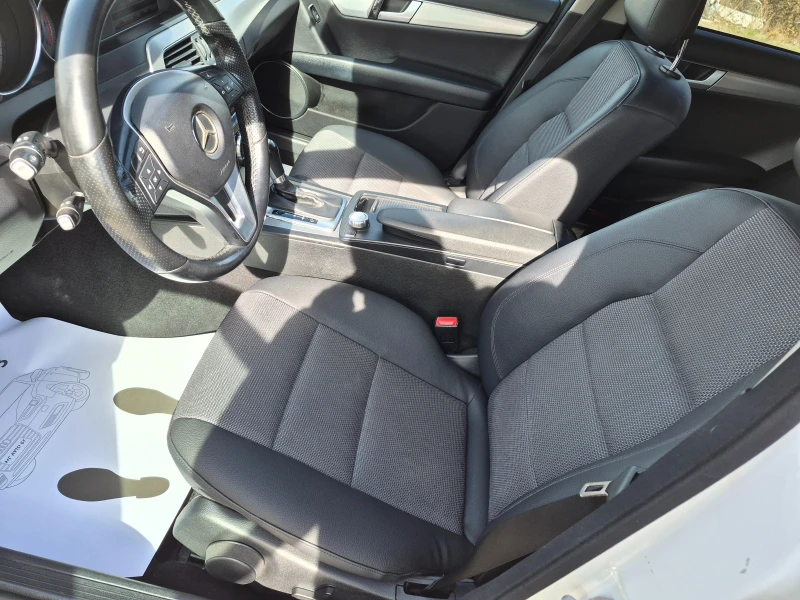 Mercedes-Benz C 220 2.2 CDI AMG Пакет, снимка 10 - Автомобили и джипове - 53536131