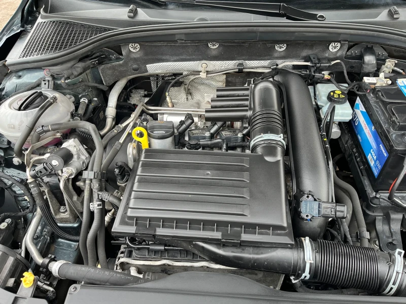 Skoda Octavia 1.4I-FEIS-NAVI-ITALIA, снимка 15 - Автомобили и джипове - 53568695