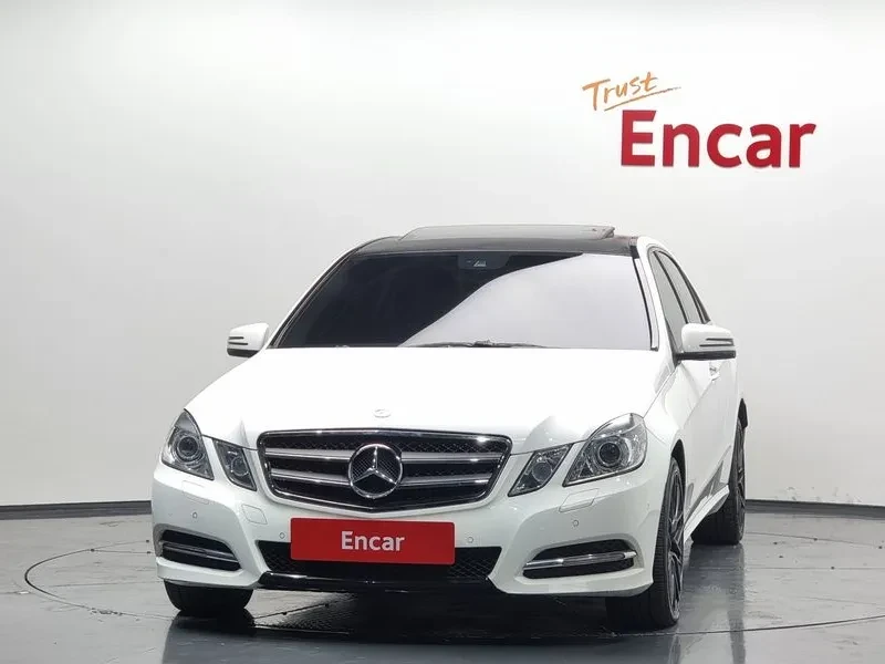 Mercedes-Benz E 220 CDI Avantgarde - изображение 3