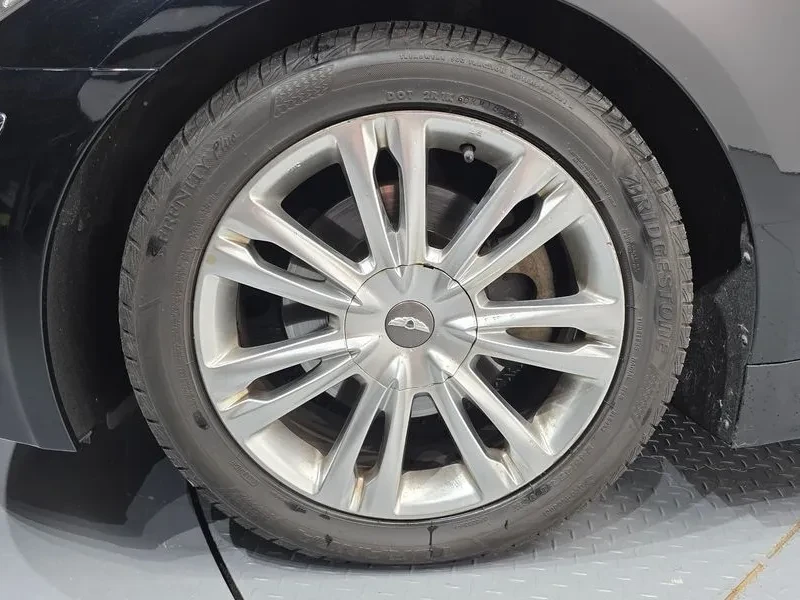 Hyundai Genesis 3.3, снимка 5 - Автомобили и джипове - 54618177