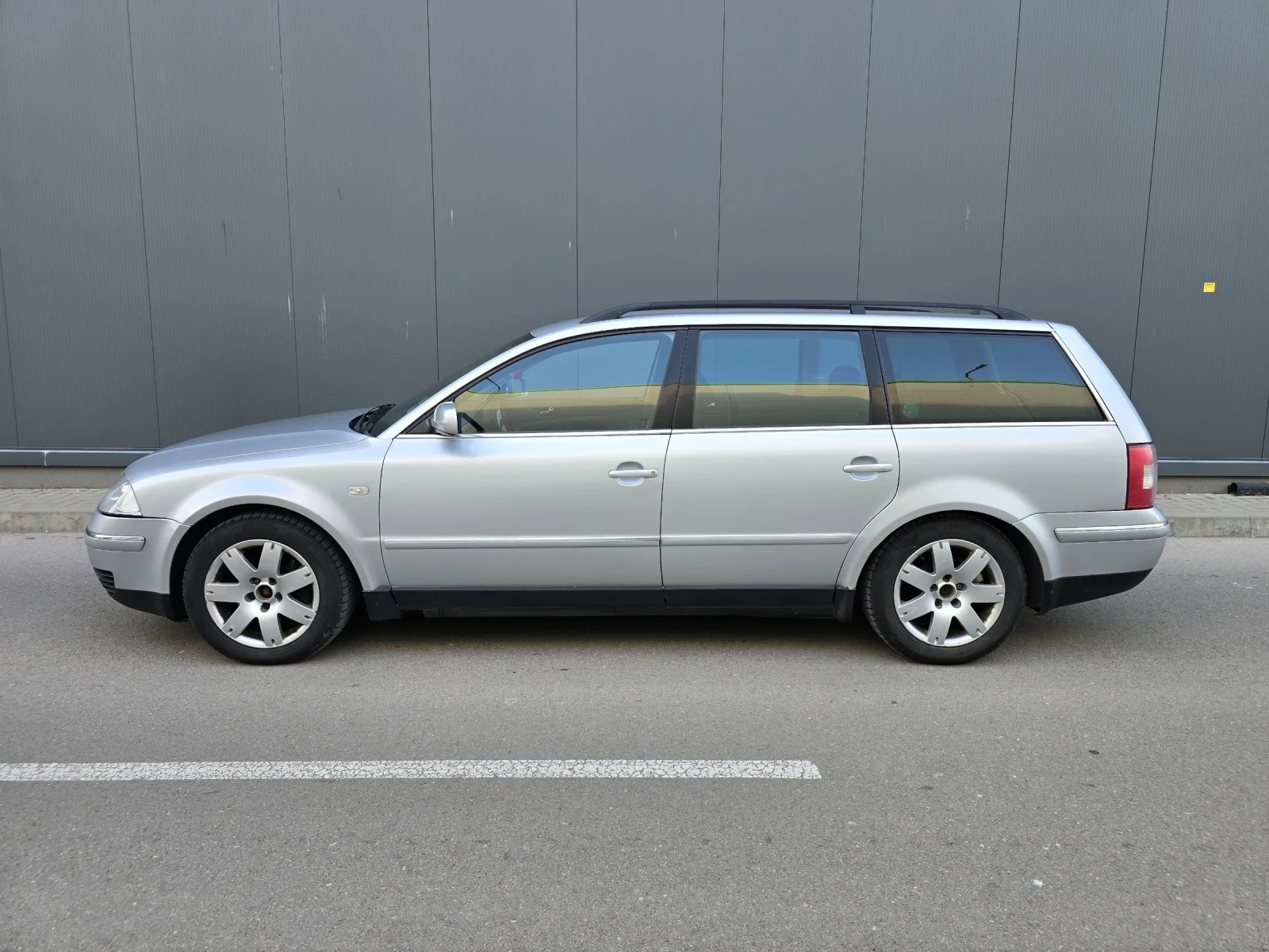 VW Passat Variant (B5.5) 2.8 30V V6 (193 Hp) 4MOTION  - изображение 2