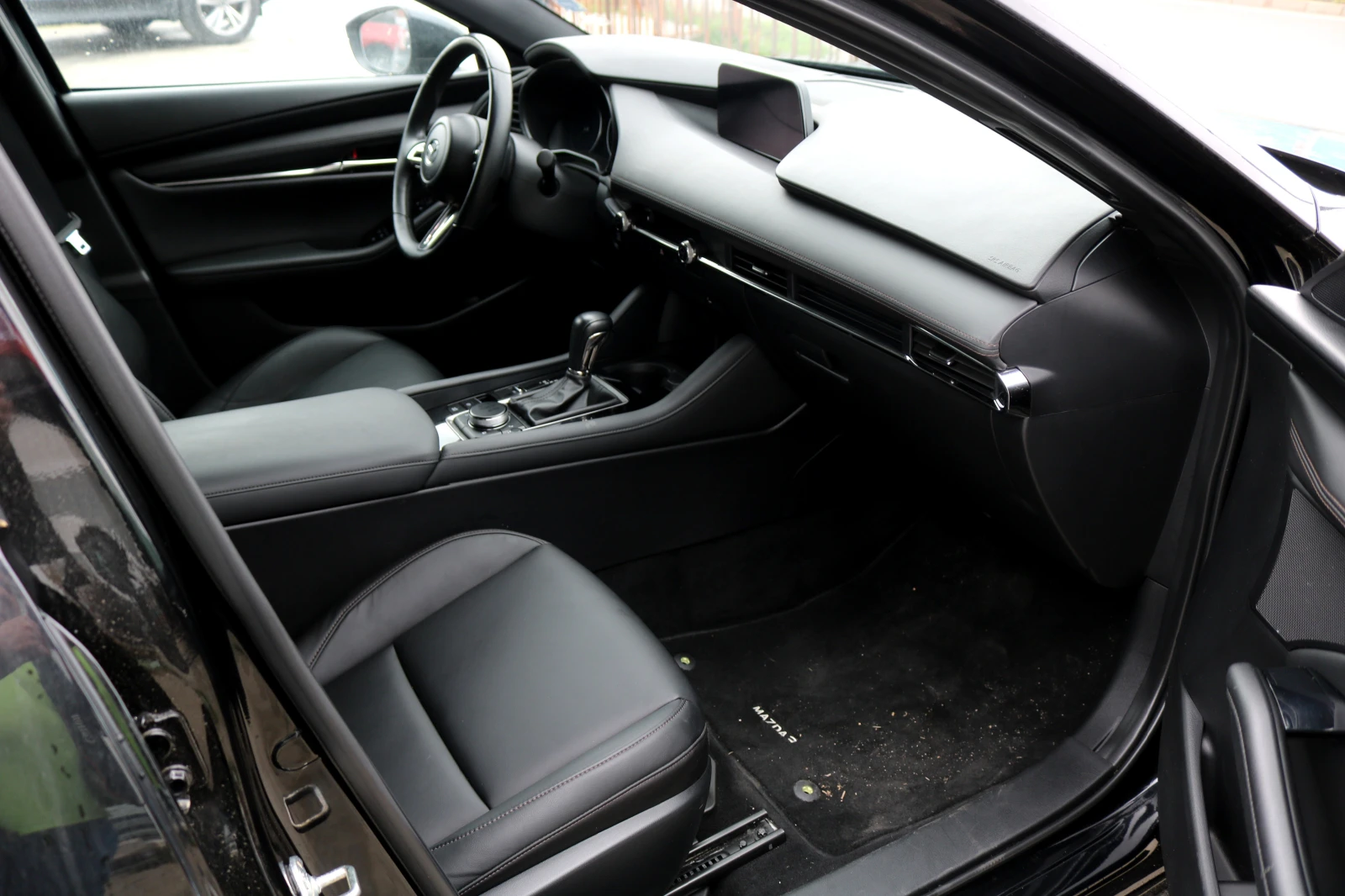 Mazda 3 2.5 SkyactivG  - изображение 9