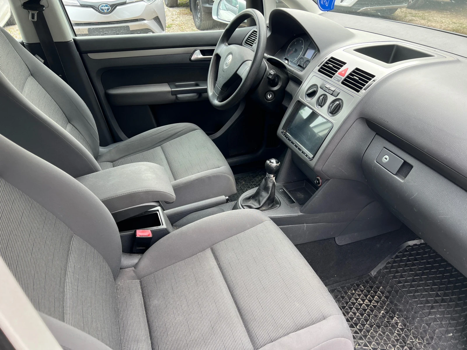 VW Touran 1.9TDI - изображение 3