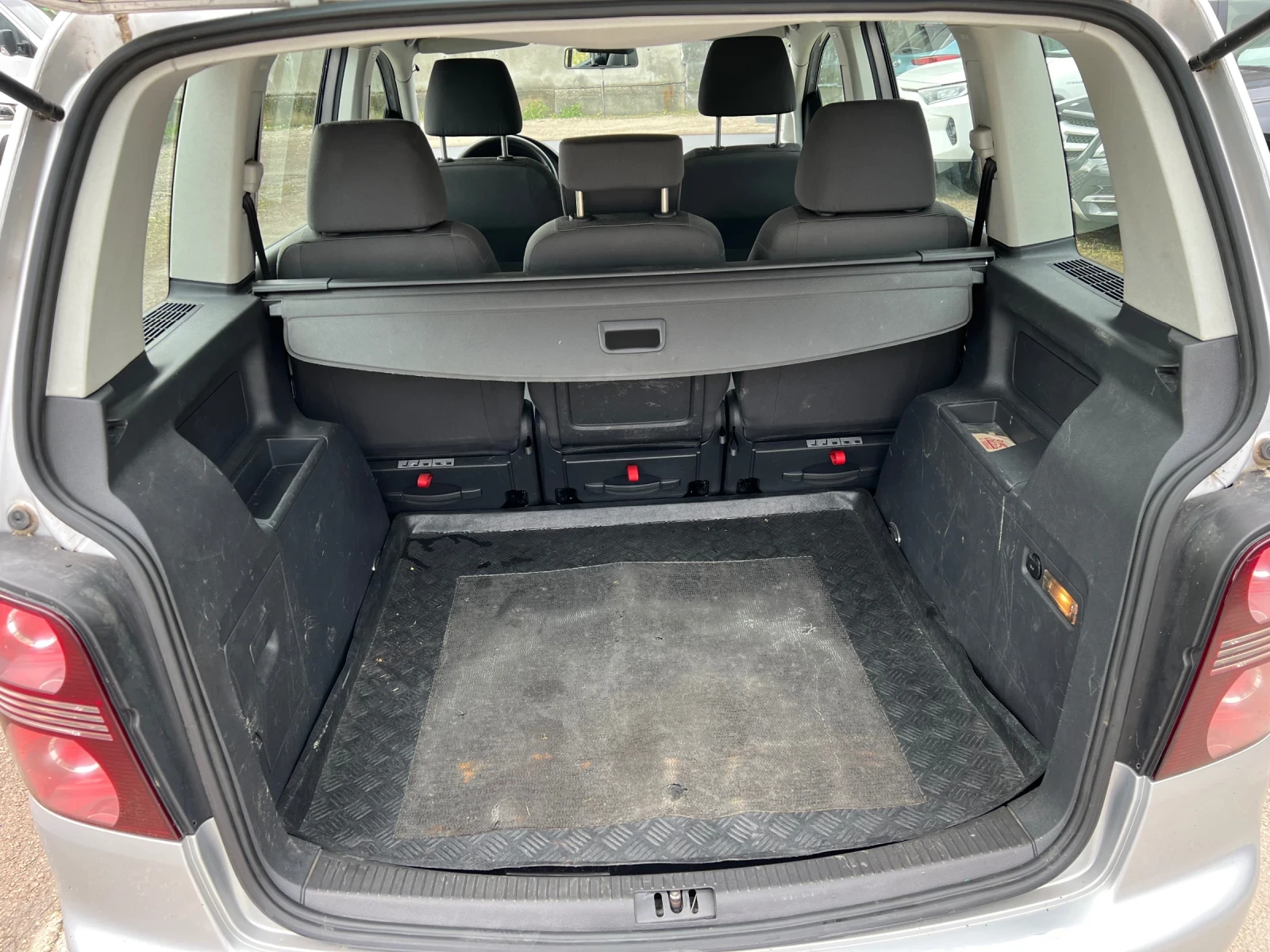 VW Touran 1.9TDI - изображение 7