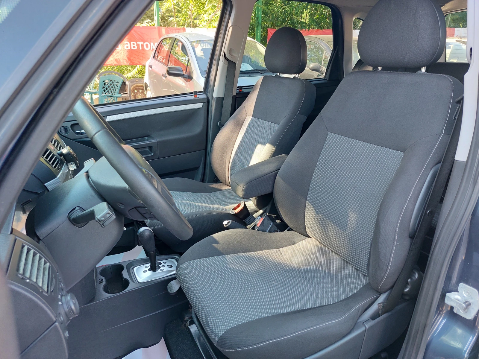 Opel Meriva 1.6i* AUTOMATIC* COSMO* 36м. х 159лв.*  - изображение 8