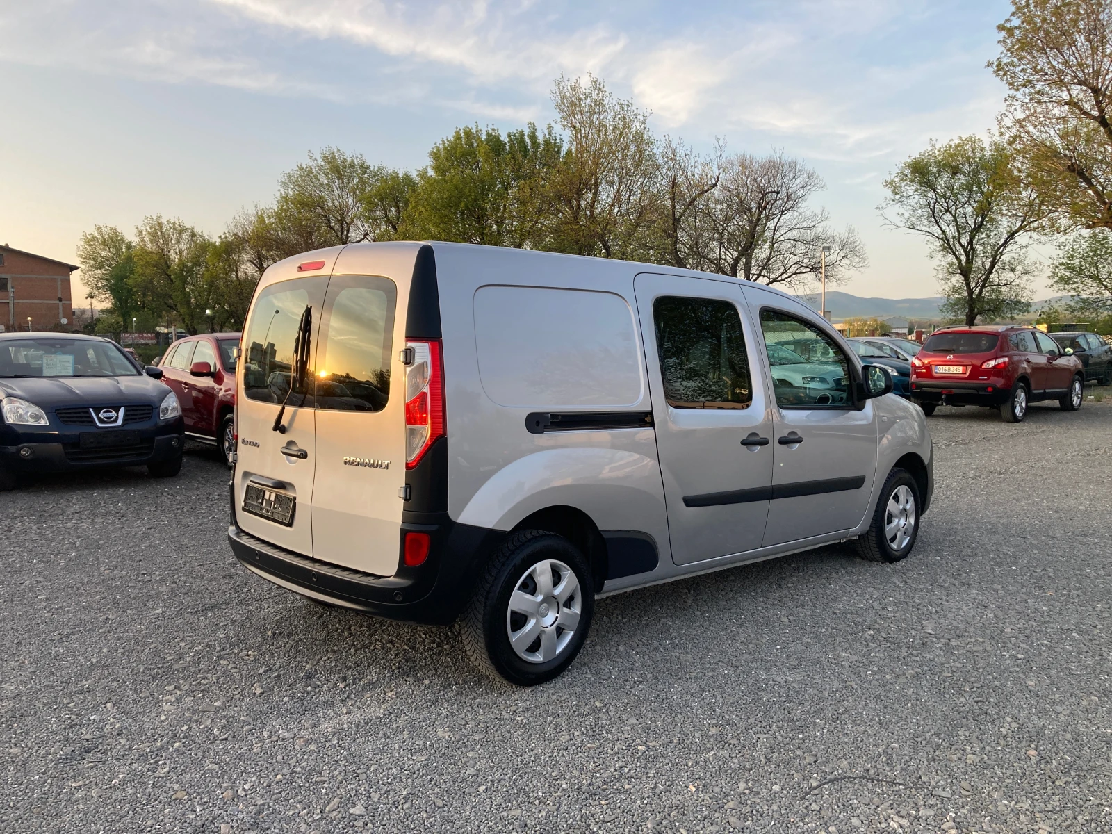 Renault Kangoo 1.5 DCI-90к.с. MAXI - изображение 4