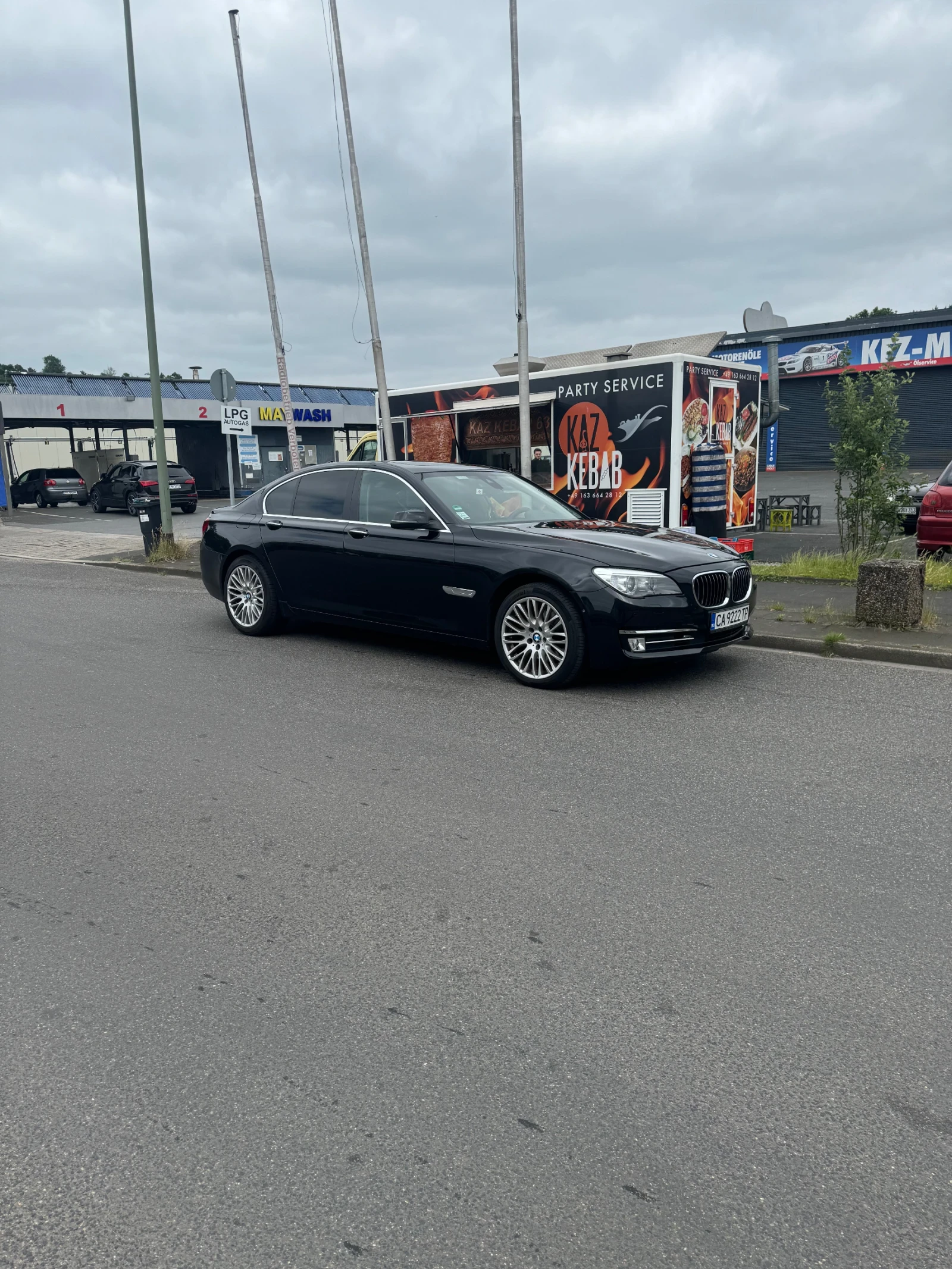 BMW 730  - изображение 10