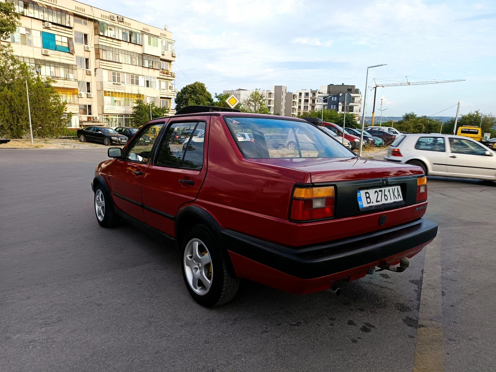VW Jetta 1, 6 газ бензин 75к.с - изображение 5