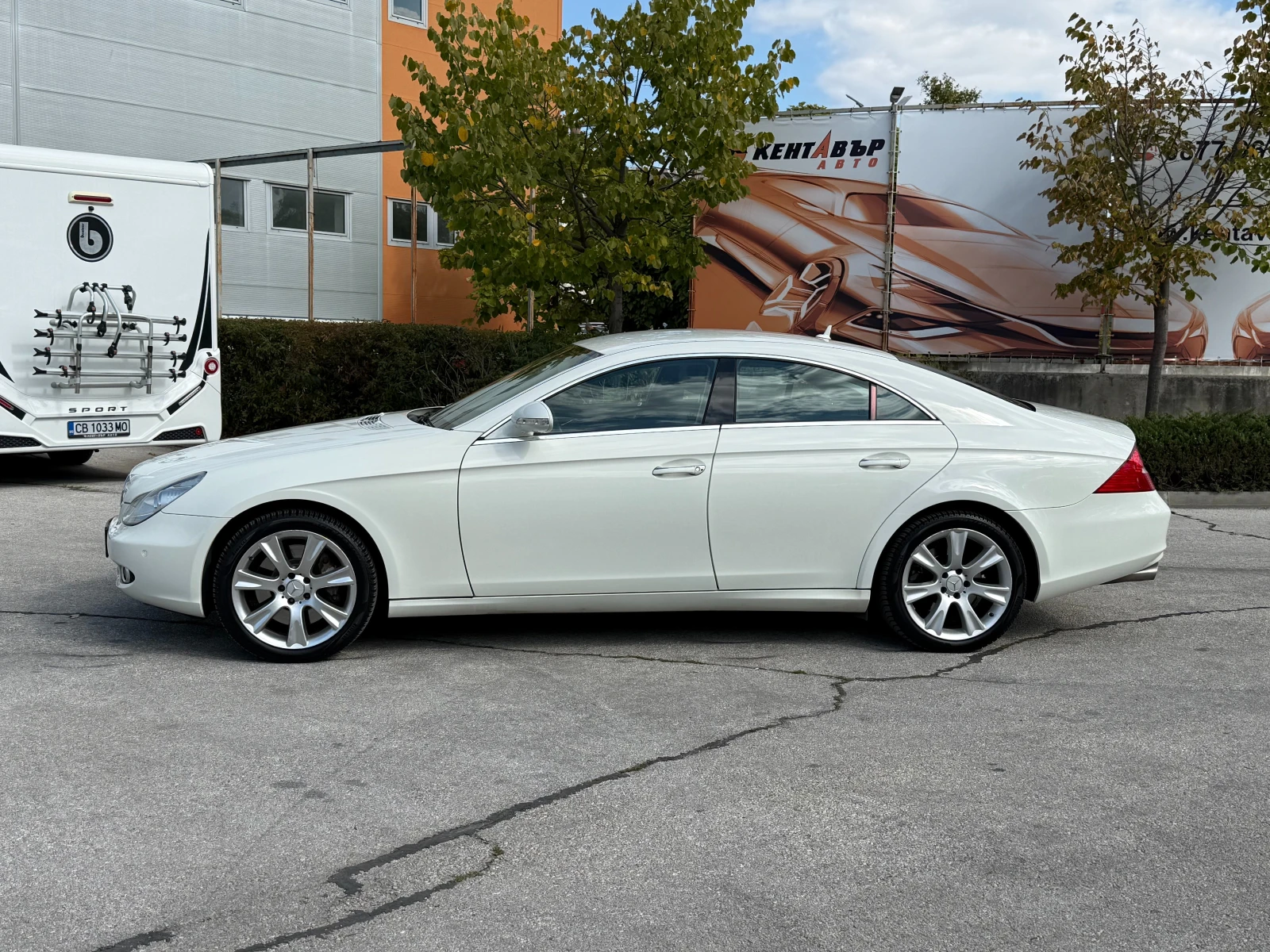 Mercedes-Benz CLS 500 5.5i 388 к.с.  - изображение 2