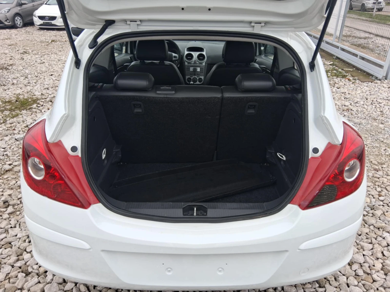 Opel Corsa Facelift + ГАЗ - изображение 5