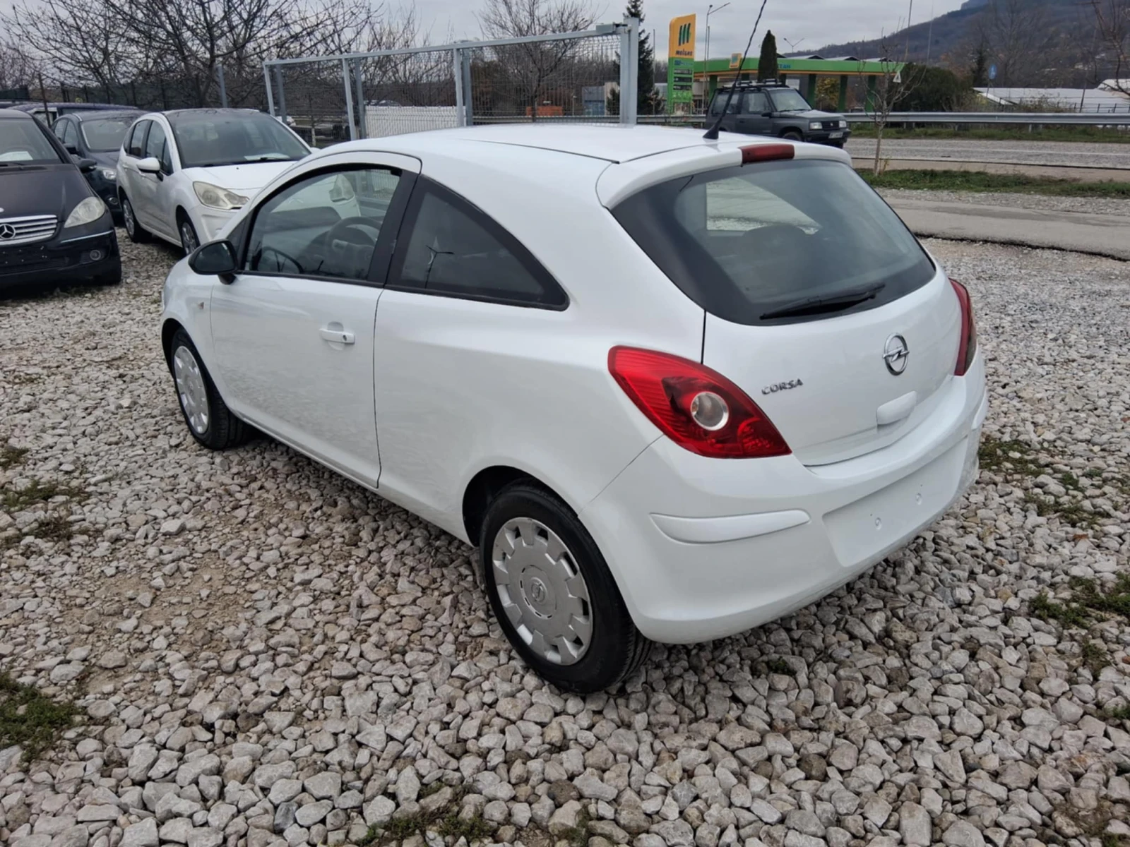 Opel Corsa Facelift + ГАЗ - изображение 3