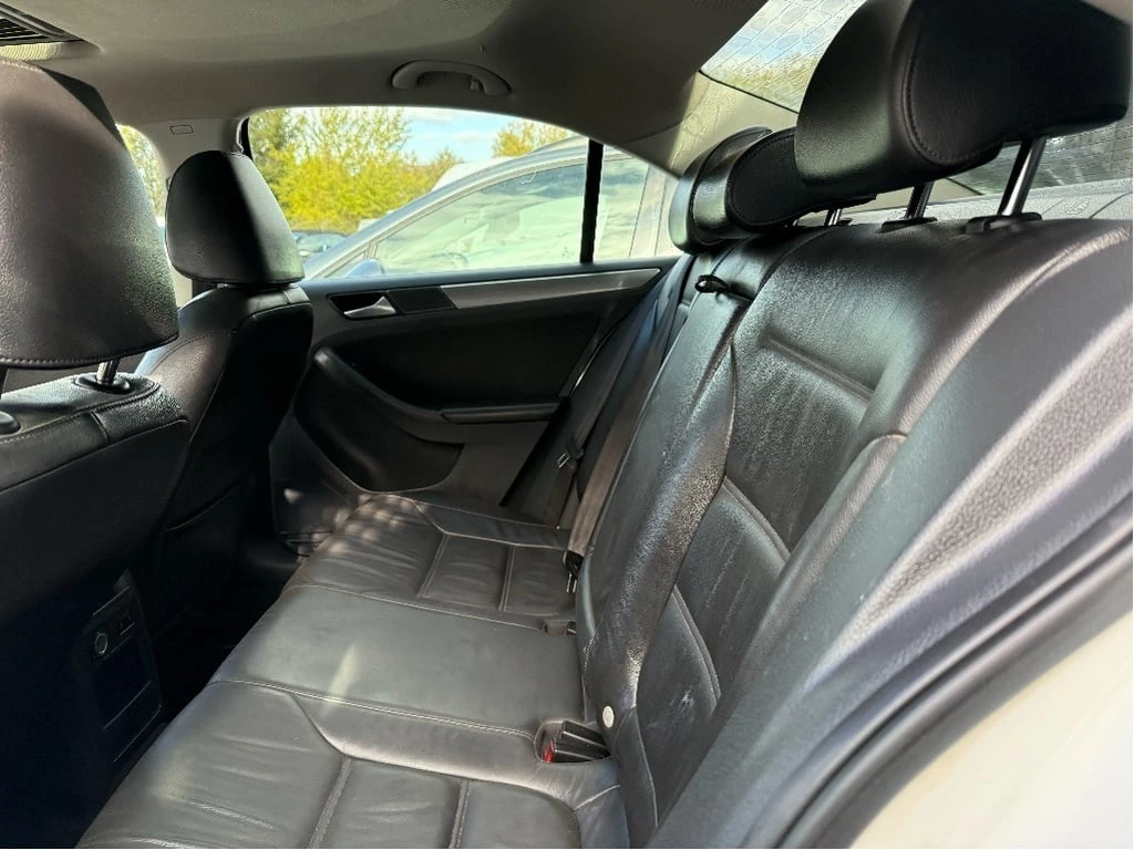 VW Jetta * TDI| Fuel Effecient Diesel Engine * CARFAX * ��� | Mobile.bg � ����������� 13