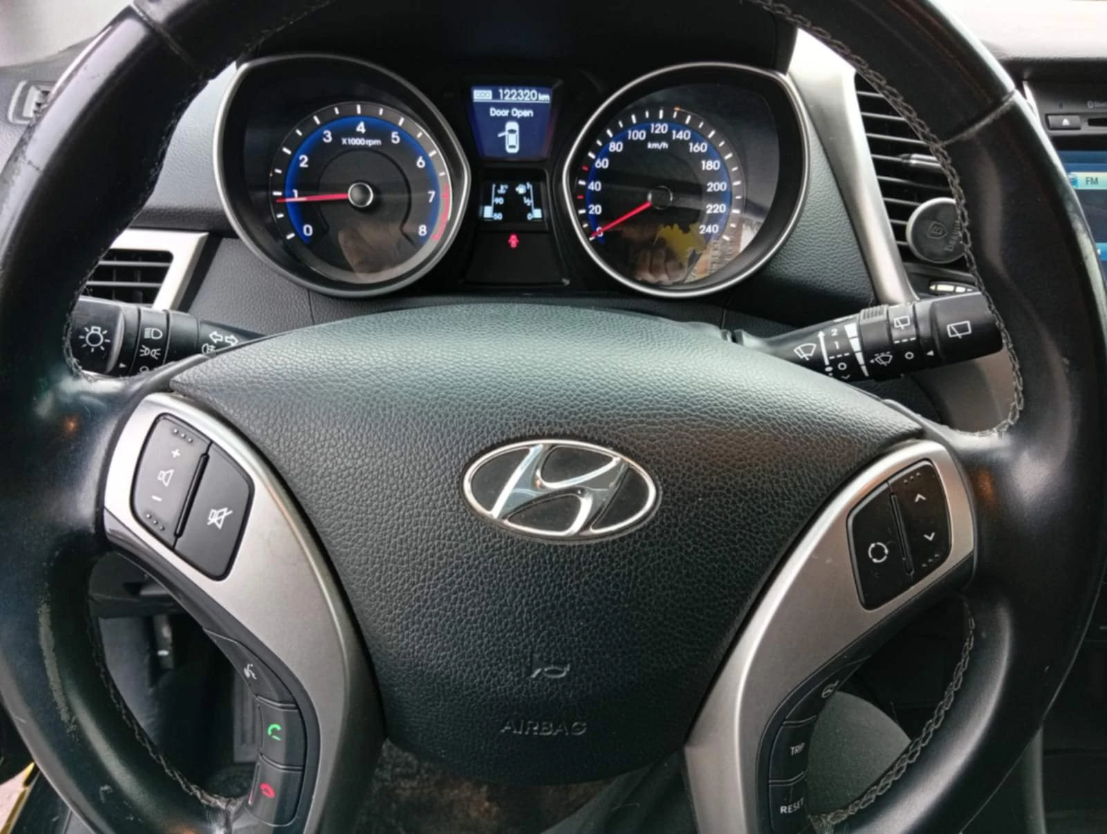 Hyundai I30 1.4 MPI | Mobile.bg � ����������� 14