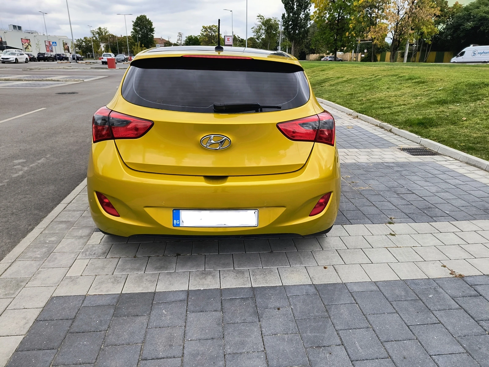 Hyundai I30 1.4* LPG-6 евро/100 км* , снимка 6 - Автомобили и джипове - 55288393
