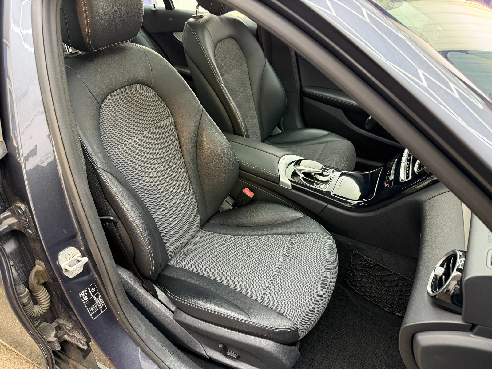 Mercedes-Benz C 220 D* СЕРВИЗНА КНИЖКА С ПЪЛНА ИСТОРИЯ В МЕРЦЕДЕС - изображение 10