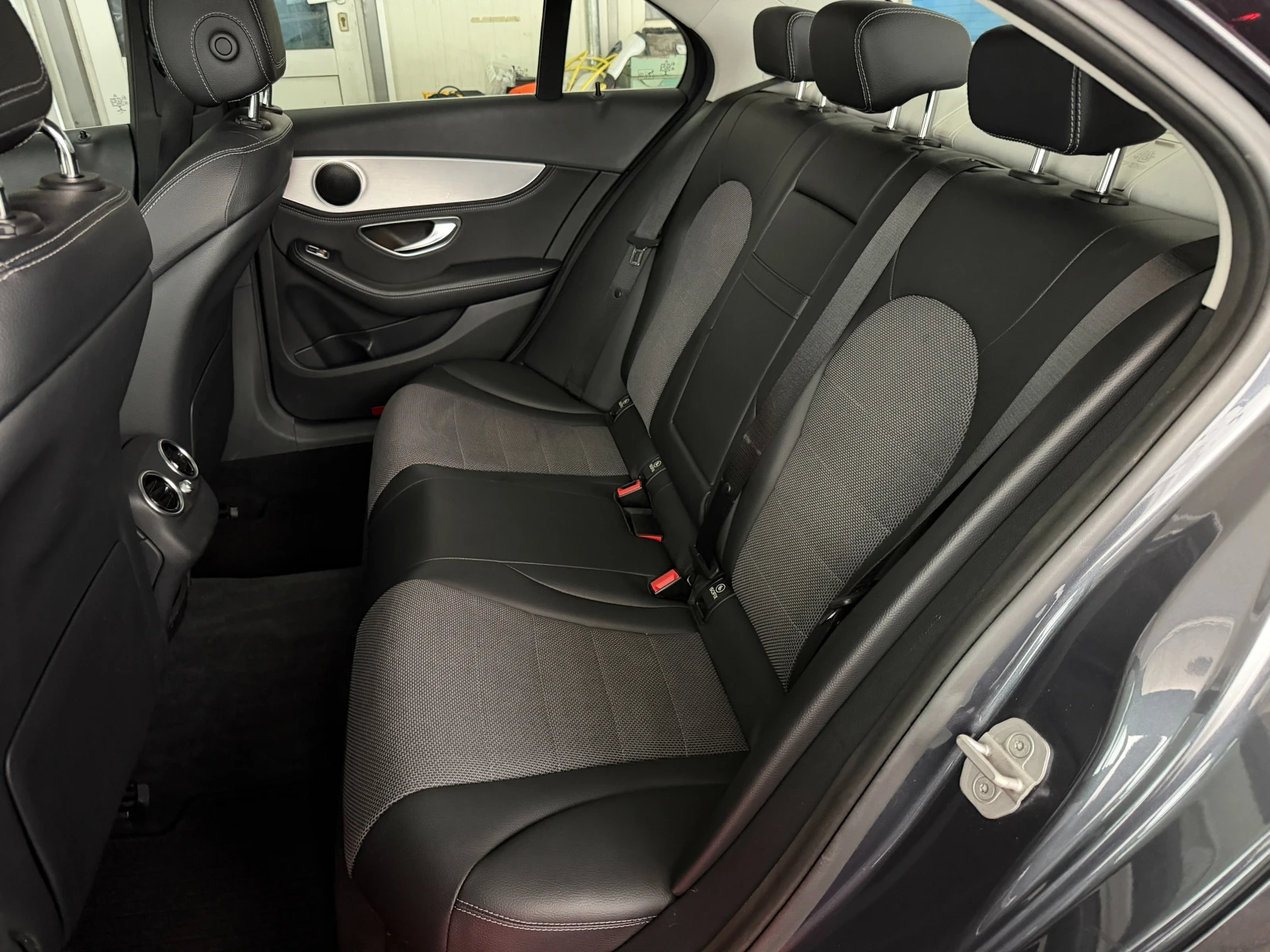 Mercedes-Benz C 220 D* �������� ������ � ����� ������� � �������� | Mobile.bg � ����������� 12