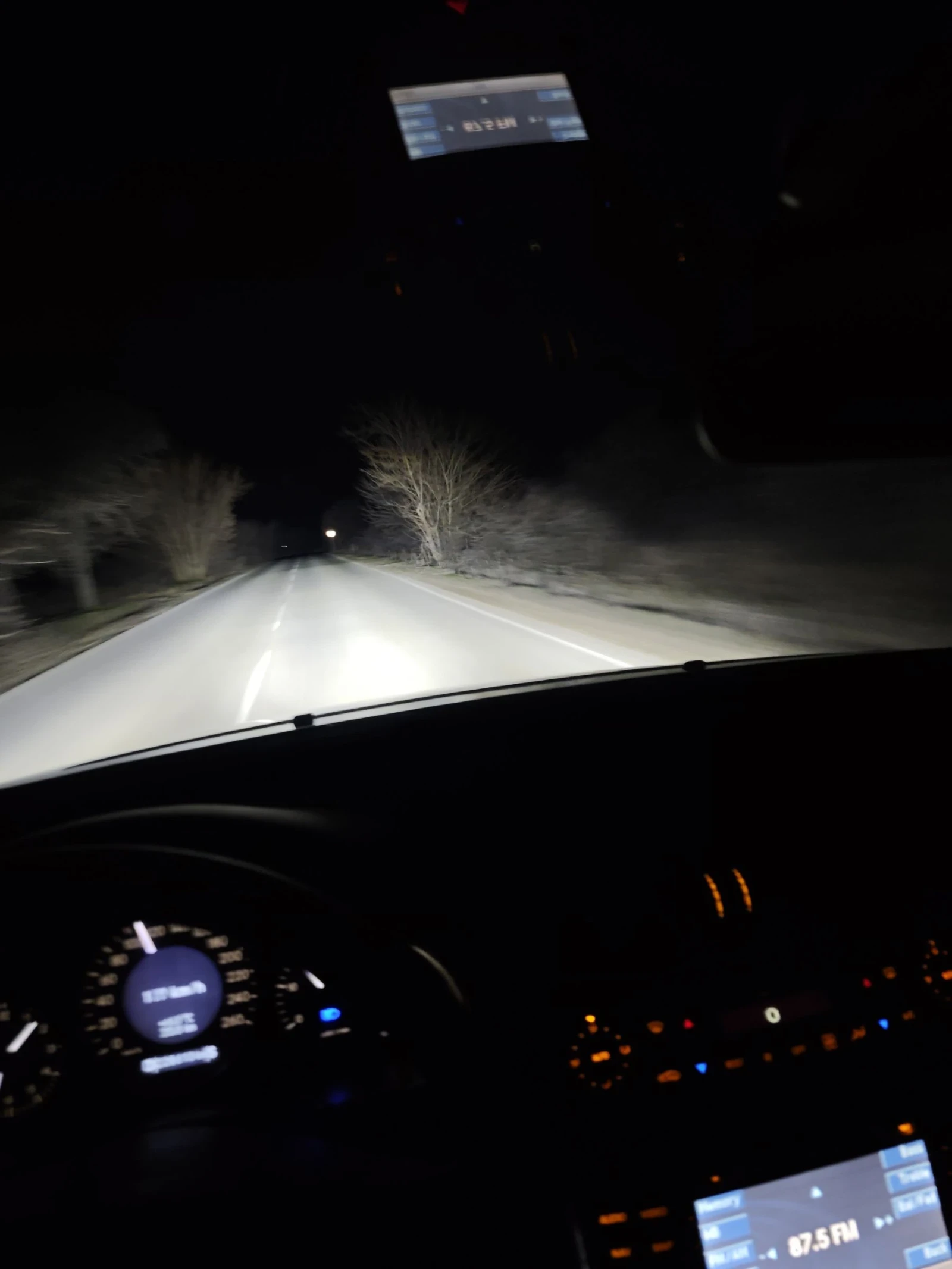 Mercedes-Benz CLS 320 C219, снимка 17 - Автомобили и джипове - 53768998