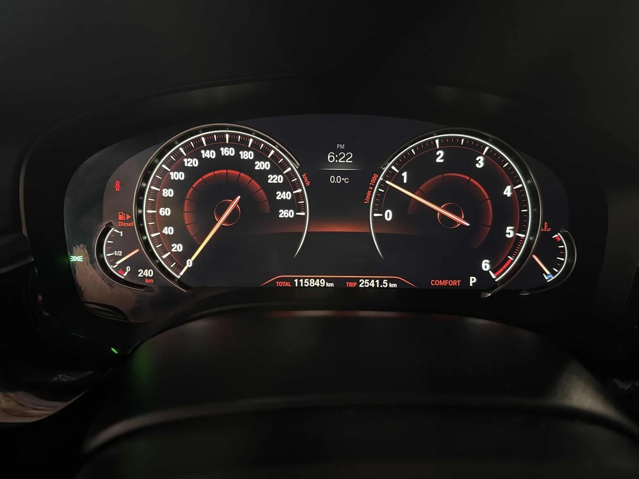 BMW 540 d* 360* Обдухване* Масаж* М Пакет* Adaptive led, снимка 7 - Автомобили и джипове - 53961954