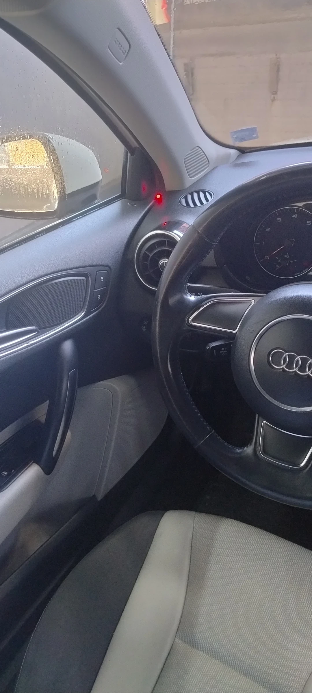 Audi A1 S-line, снимка 8 - Автомобили и джипове - 54137530