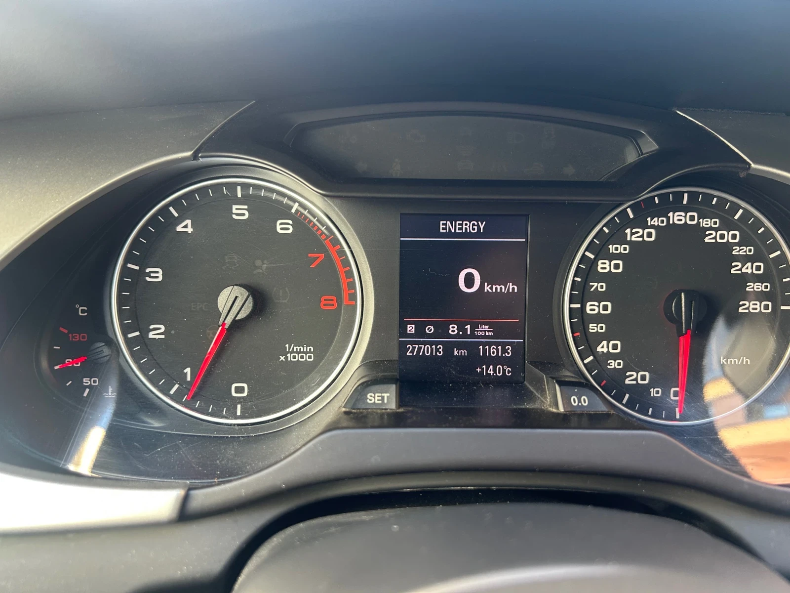 Audi A4 S line, снимка 13 - Автомобили и джипове - 54423735